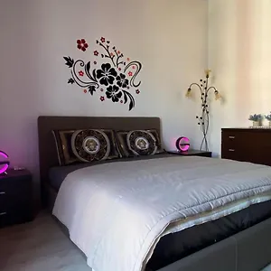  Apartamento 5 Min Dalla Stazione Centrale